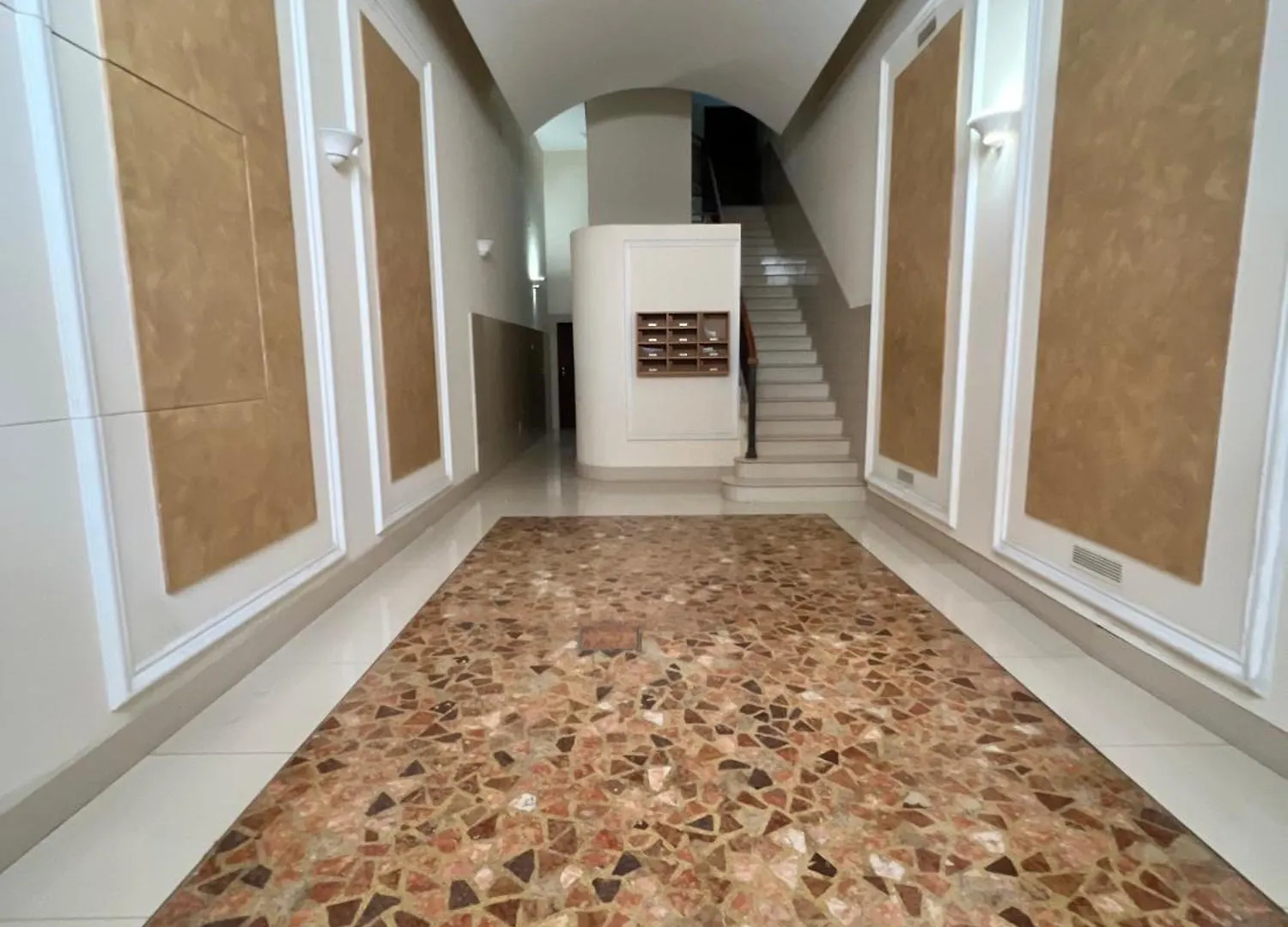 La Maravilla Bari Italy