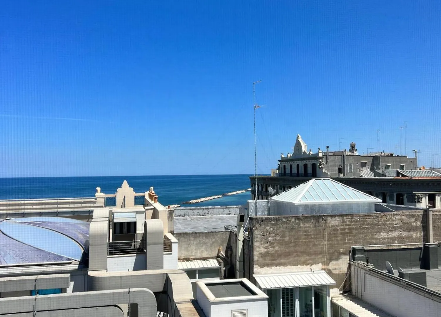 La Maravilla Bari 0*,